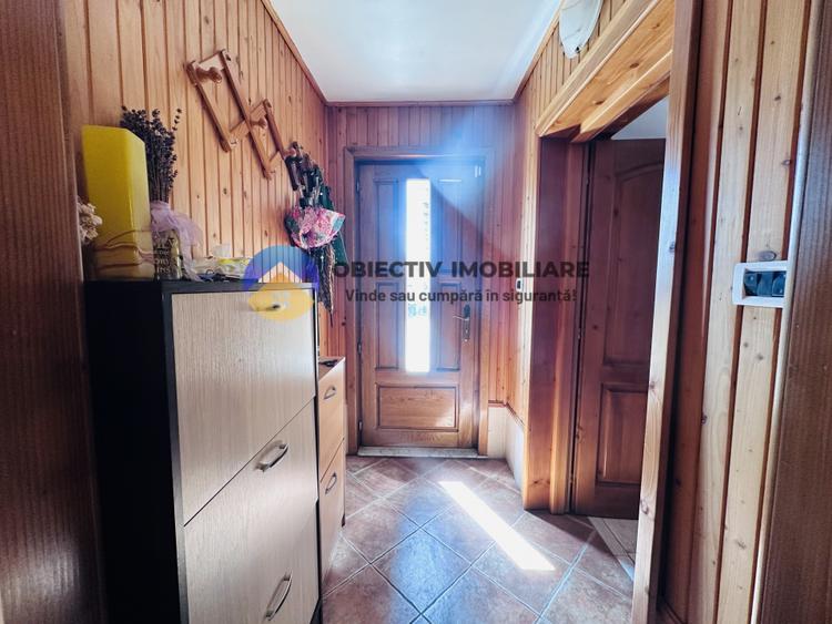 Casa- Podoleni - jud. Neamt