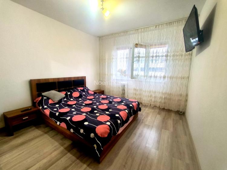Apartament  3 camere, loc de parcare inclus, Zona Piața Mică  - 6