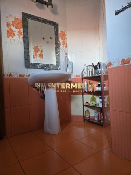 CASA 4 CAMERE I DE INCHIRIAT I CENTRU I MOBILATA SI UTILATA I - 5