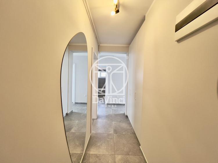 Penthouse 3 camere+2 bai, buc. separata,  mobilat si utilat, INTABULAT