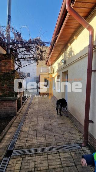 🏡 Casă individuală + garaj