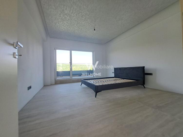 Casa cu piscina interioara si priveliste catre Cetatea Cisnadioarei - 25