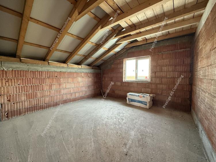 Duplex 4 Camere | Parter+Mansarda | Sanandrei