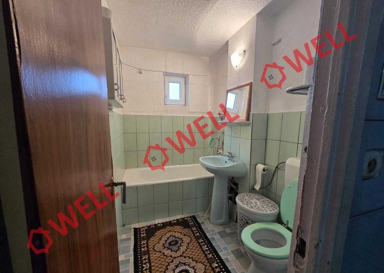 Apartament cu 3 camere de vânzare pe strada Ciucaș!