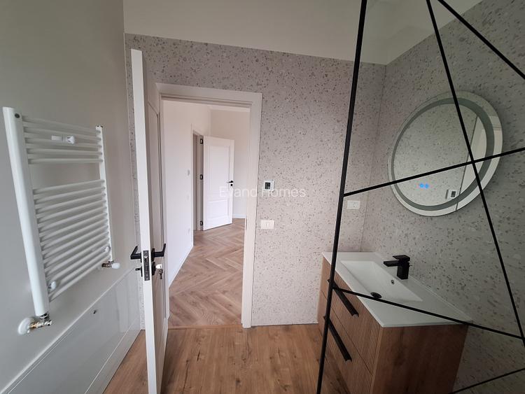 Duplex spatios cu 4 camere in Dumbravita -semineu- la 3 minute de Primarie - 11