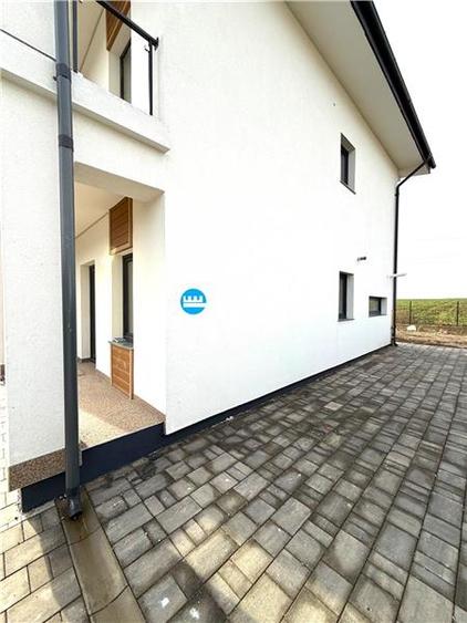 Casă deosebită, finisaje premium, 140 mp, Transanapet Miroslava
