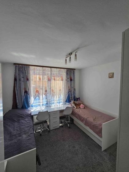 Apartament 2 Camere, Etaj 1, Parcare și Pivniță, Zona Cetate