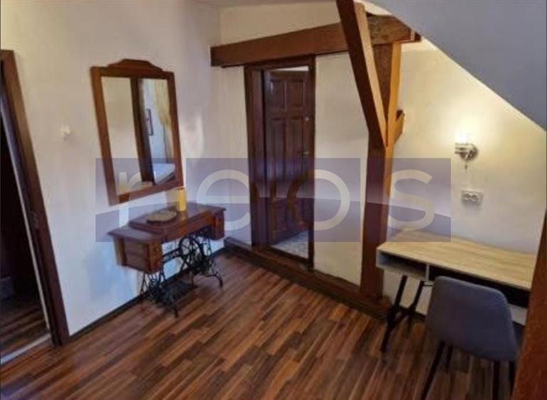 VANZARE  2  APARTAMENTE INDEPENDENTE  INTR-O VILA RENOVATA -144 mp - UNIRII