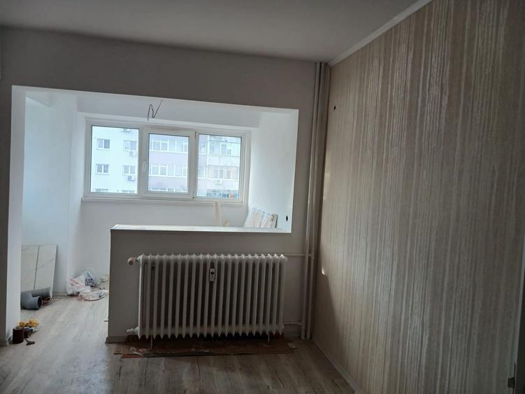 Apartament 3 camere de vanzare Pacii