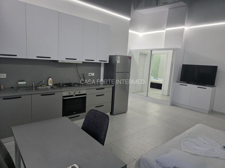 OCAZIE UNICĂ ÎN MAMAIA NORD – APARTAMENT LA PRIMA LINIE LA MARE – 95.900 € - 5