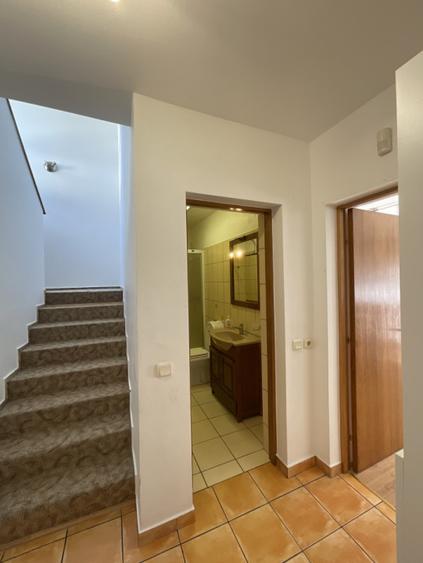 Închiriere vilă modernă în ansamblul rezidențial Pipera