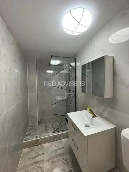 SEBASTIAN ISPIRESCU, RENOVAT COMPLET, BLOC 1987 - 9