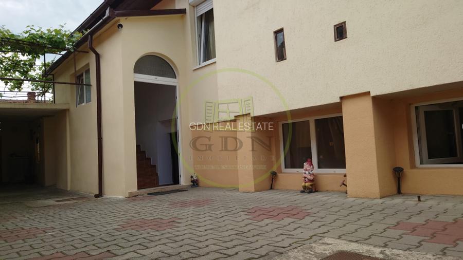 Casă individuală cu demisol + parter • 130 mp utili • Curte 237 mp • Garaj - 6