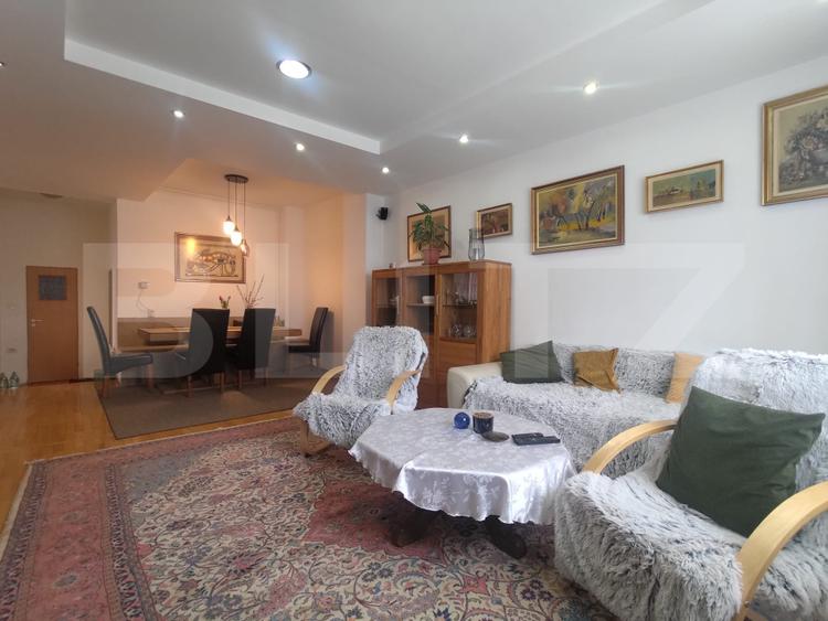Casă finisata 220 mp, 2 corpuri de cladire , teren 261 mp, cart Gruia !