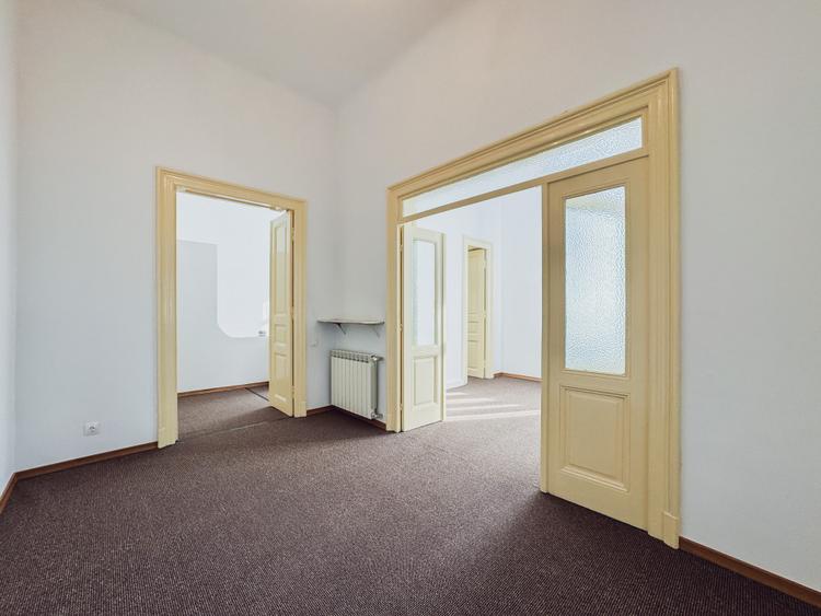 Apartament 4 camere, spatiul de activitate al firmei TALE de langa Parcul Ioanid