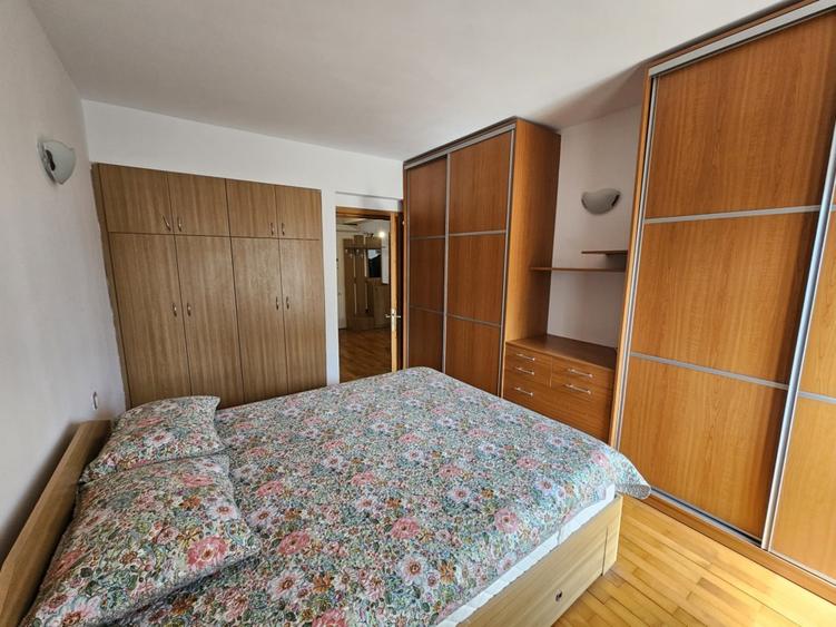 Tomis I 3camere  centrala gaz garaj subteran termen lung