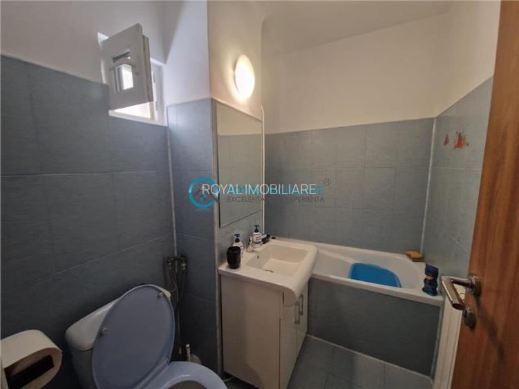 Royal Imobiliare - Inchiriere apartament zona Vest - 15