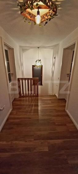 Casa 5 camere, IZVOR