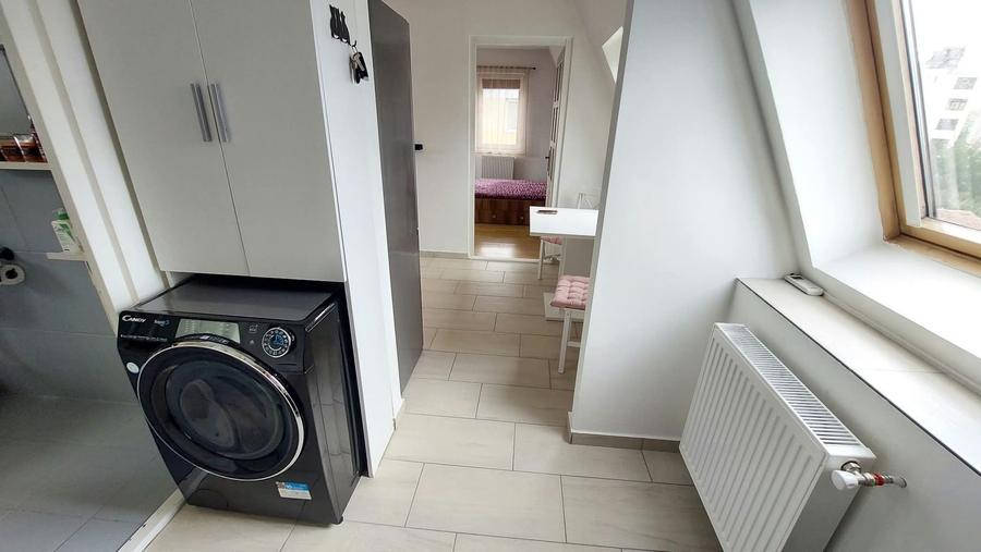 0 % Comision 1 camera, 37 mp, modern, zona strazii Campina