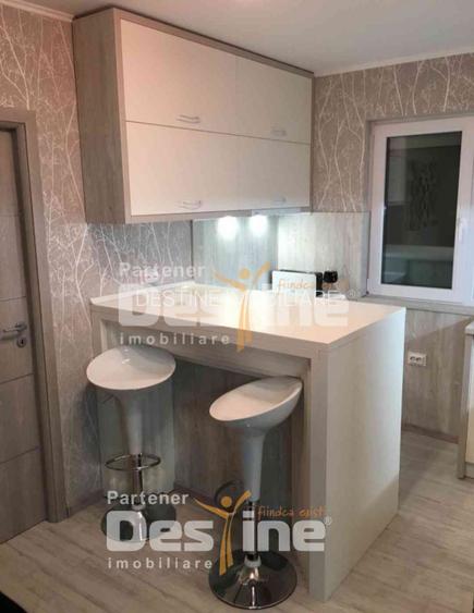 Apartament 3 camere - etaj 2/4, Centrala termica, Renovare integrală- Cantemir - 3