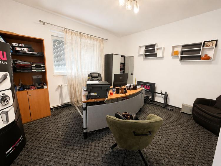 De vanzare proprietate mixta doua case și hala atelier în Oradea, Iosia