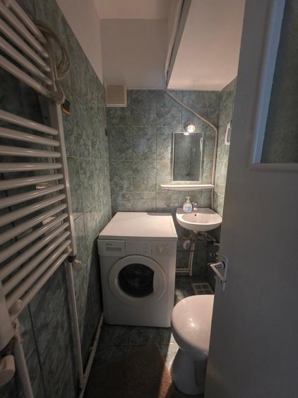Casa de Cultura - apartament cu 4 camere, terasa, centrala pe gaz