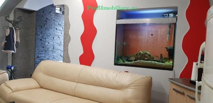 Spatiu comercial pt birouri-salon- cabinet ultracentral Arad