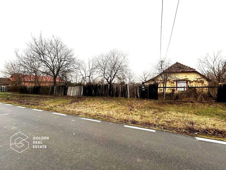 Teren intravilan, pretabil pentru constructie, 2880 mp, comuna Siria