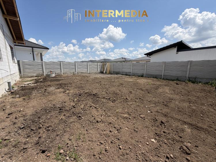Casa de vanzare I Alba Iulia I 4 camere I teren 424 mp I toate utilitatile I