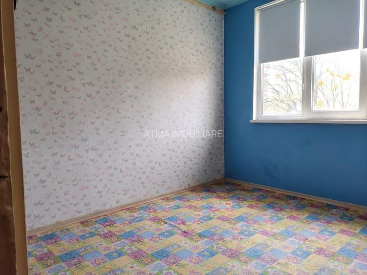 Vanzare 3 camere   Zona Giurgului  Strada Spinis Decomandat - 3