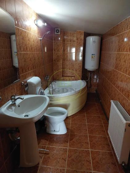 Confort și spațiu – Casă de închiriat cu 3 dormitoare și curte