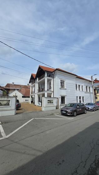 Apartament de lux, 3 camere, ultracentral–eleganță și confort în inima orașului