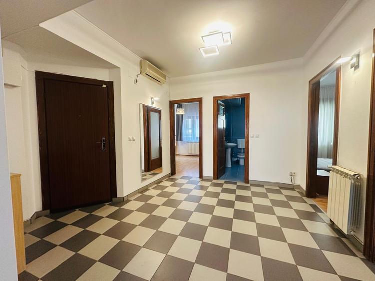 Apartament 3 camere, 83 mp, etaj 3/3, imobil interbelic – Str. Emanoil Porumbaru
