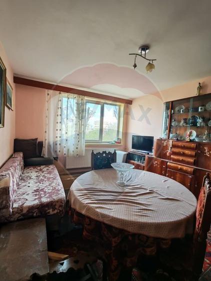 Apartament cu 4 camere la 5 minute de Scoala NR 24