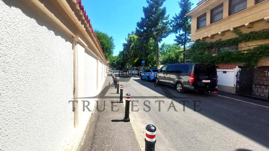 Vanzare apartament cu 4 camere si garaj unic in Primaverii - 9