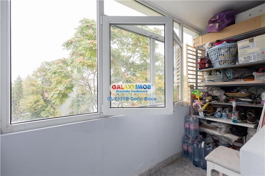 Vanzare apartament 3 camere TITAN (str Fetesti) decomandat, metrou