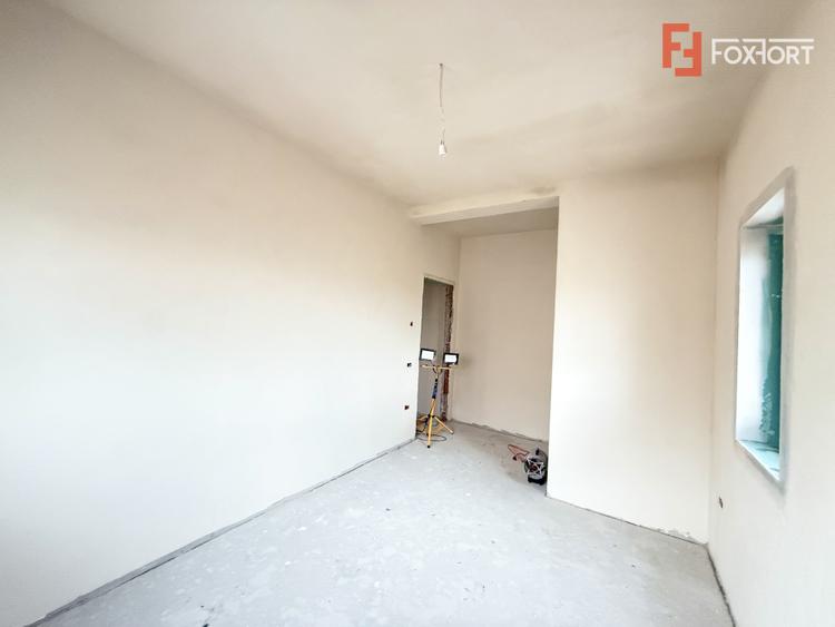 Casa individuala cu 4 camere de vanzare in Sacalaz, zona Exterior Est