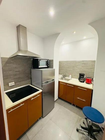 Studio De Inchiriat | 30 Mp | Parcare Inclusa | Decomandat | Semicentral