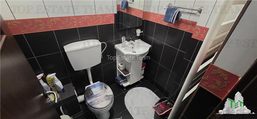 Prelungirea Ghencea/ Vila exclusivista cu panouri solare si garaj/ 5 camere, 240 - 17
