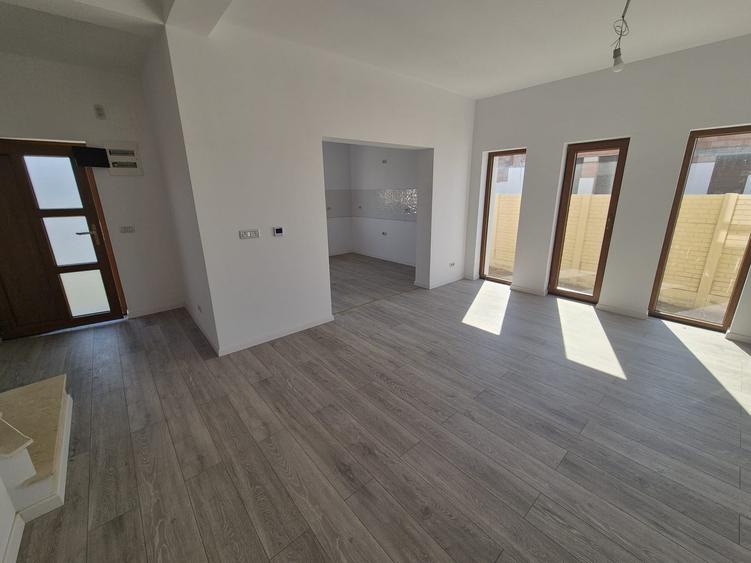 Casă modernă 3 dormitoare, finisată, în Vladimirescu, Comision 0%