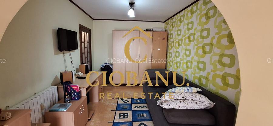 Apartament 3 camere etaj 2/4 DECMOMANDAT zona Rovine - 11