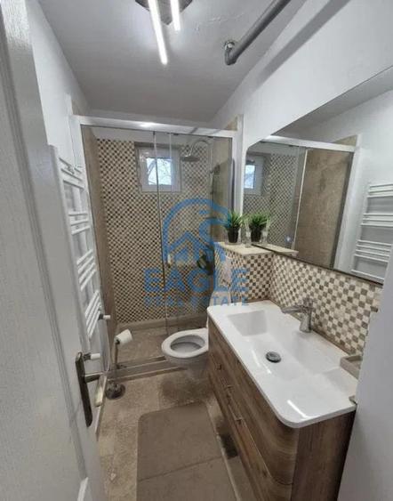 Brotacei - 2 Camere renovat modern cu balcon pe termen lung