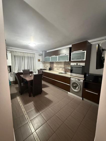 Rahova Str Doina apartament 2 camere mobilate si centrala termica