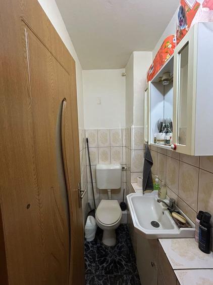 APARTAMENT 3 CAMERE, ZONA LIPOVEI, ETAJ INTERMEDIAR, CENTRALA PROPRIE