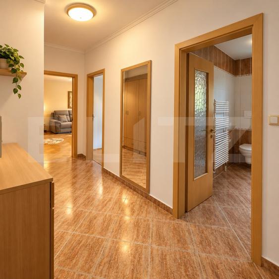 Apartament de vanzare, 69 mp, zona Centrala ,cu parcare