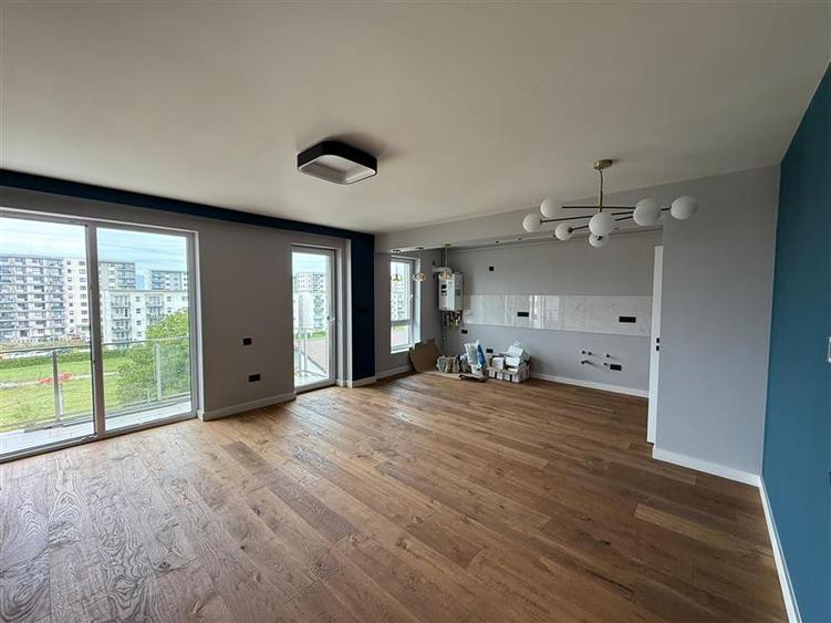 Exclusvitate, Apartament 3 camere, 86 mp utili, Zona Tractorul, Brasov
