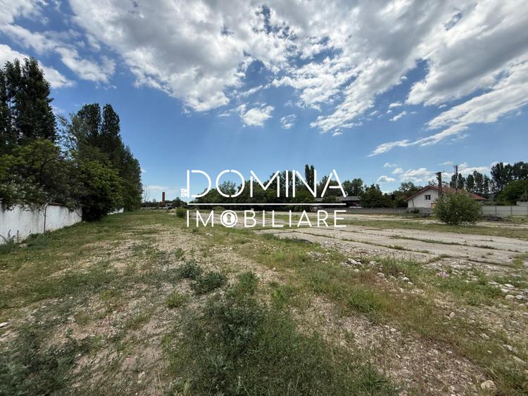 Teren intravilan *zona industrială - Agriculturii/Depozitelor - acces din 9 Mai*
