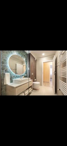 Apartament premium 2 camere,UrbanPlaxa,AC,Balcon panoramic 14 m, Boxa+ Parcare,