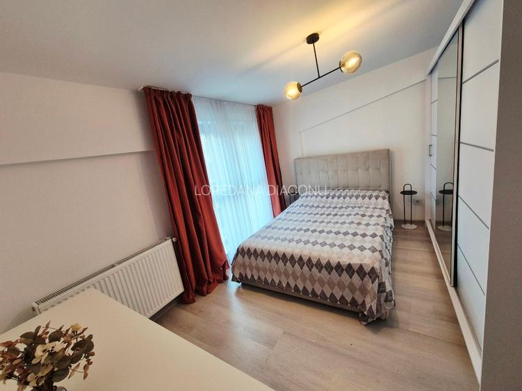 Închiriere apartament 3 camere - 5