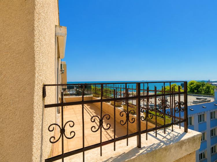 Penthouse cu vedere panoramică la mare | Bd. Mircea cel Bătrân